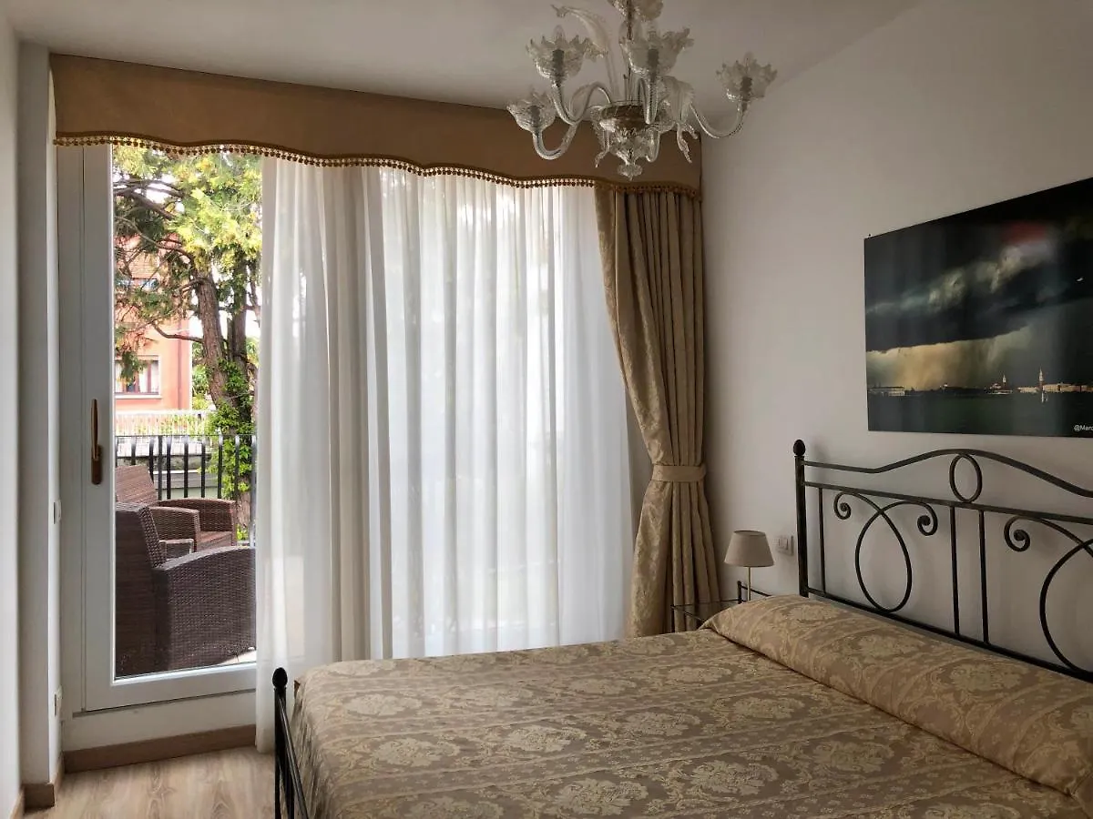 *** Bed & Breakfast Villa Casanova Lido di Venezia Italy