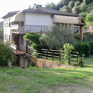 https://villa-romolina.it-tuscanyhotel.com