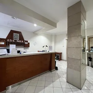 Hall Konukevi Katanya