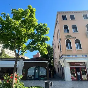 Hotel Cristallo, Benátky – Lido